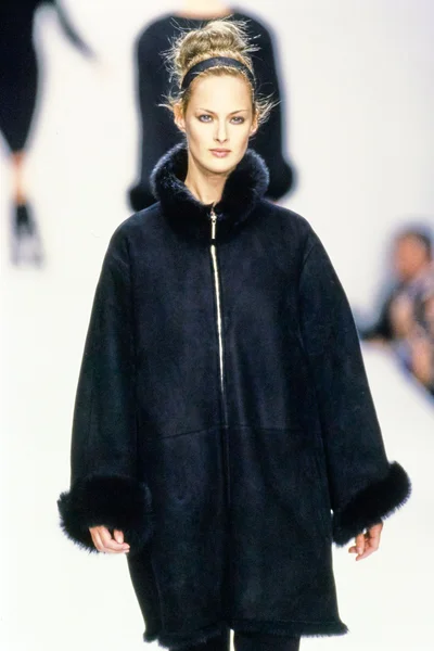 Look 40